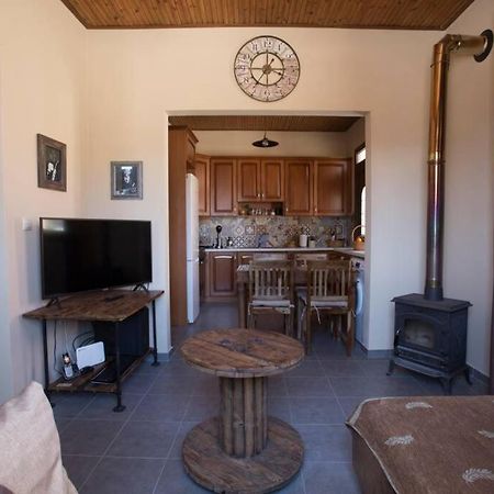 Вилла Kostas' House Argostoli Экстерьер фото