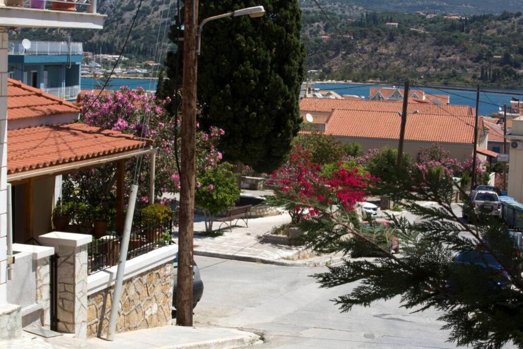 Вилла Kostas' House Argostoli Экстерьер фото